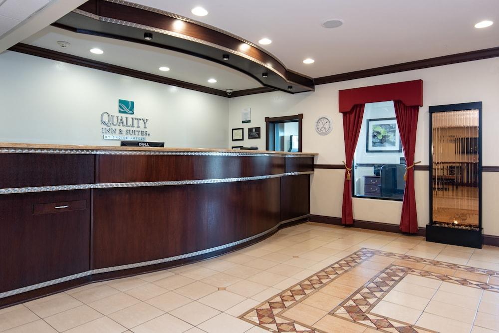 Quality Inn & Suites Quakertown-Allentown Exteriör bild